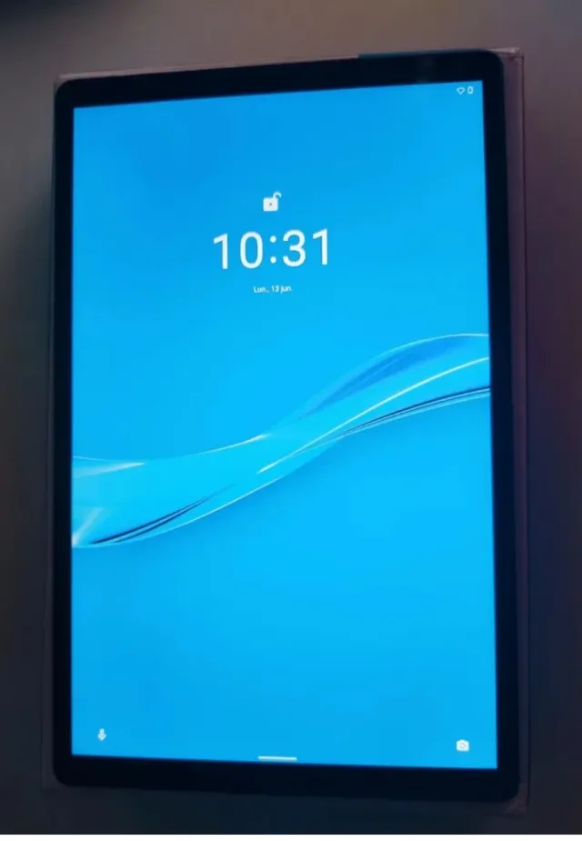 Lenovo Tab M10 FHD Plus con Smart Charging Station