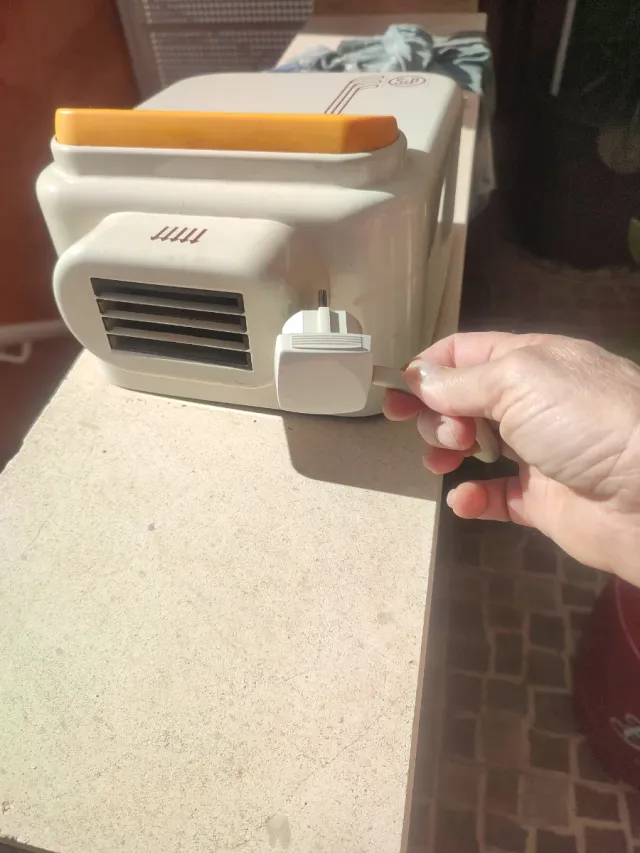 Secador de manos S&P Tengo dos iguales precio uno