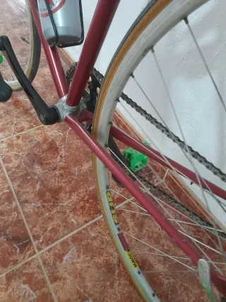 Bicicleta Fixie Antigua Roja