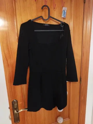 Mono Bershka manga larga negro