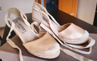 Alpargatas Camomilla color beige Talla 37