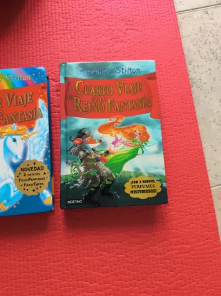 Regreso al Reino de la Fantasía: ¡Libro con olo...