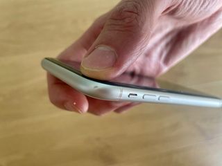 iPhone 11 128GB Bianco + custodie e accessori