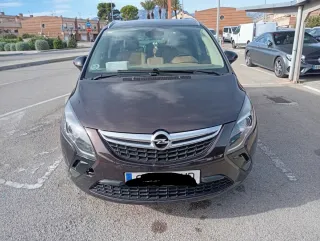 Opel Zafira 2012