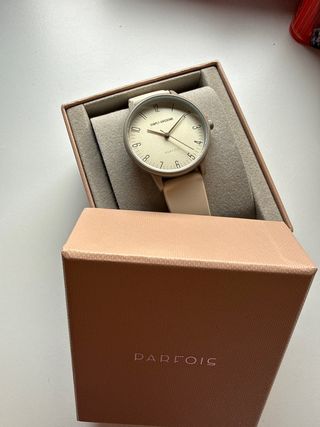 Reloj Parfois Beige y Dorado