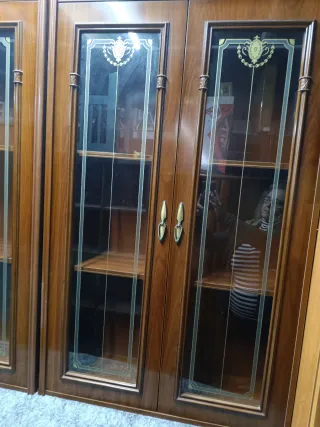 2 Vetrine in Legno e Cristallo