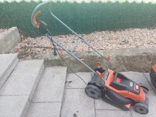 Cortacésped Eléctrico Black & Decker