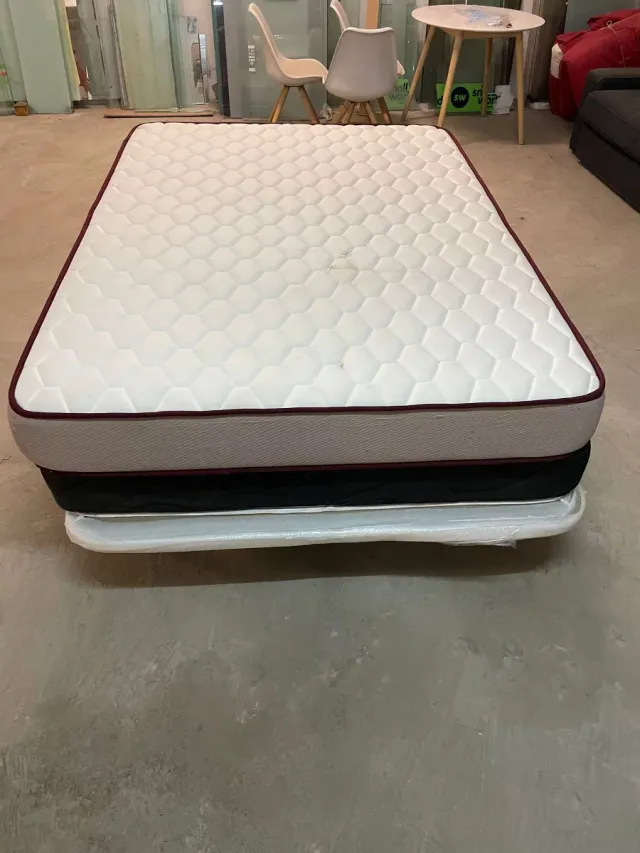 Colchones somieres bases tapizadas de hoteles