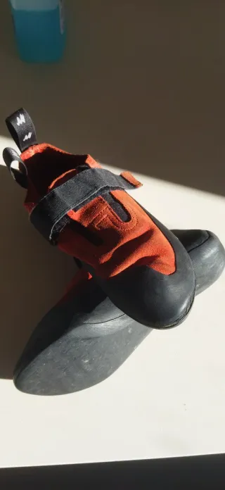 Pies de gato escalada. Talla 38