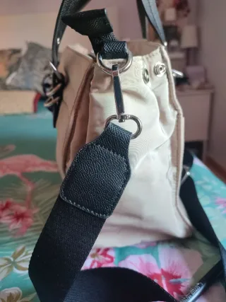 Bolso Parfois Beige y Negro