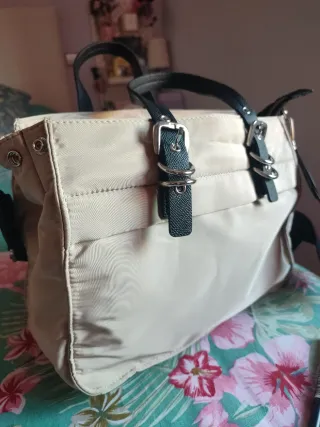 Bolso Parfois Beige y Negro