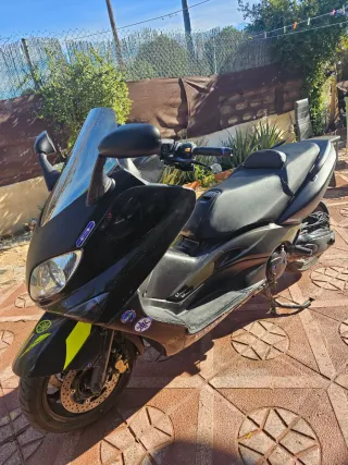 Yamaha TMAX 500 año 2007 abs