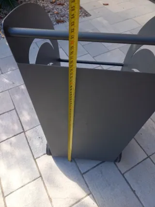 Carrello portalegna in ferro battuto