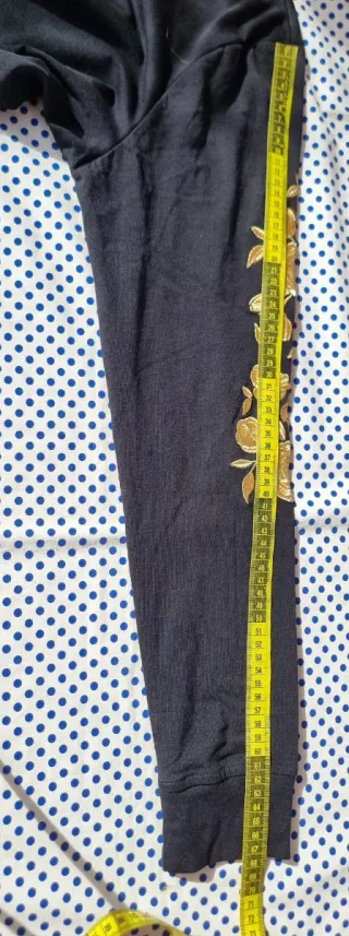 Camiseta Guess Negra Bordada Talla L/XL