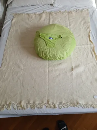 Cojín bebé Jane y manta lana