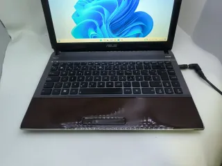 Ordenador potátil Asus u33j