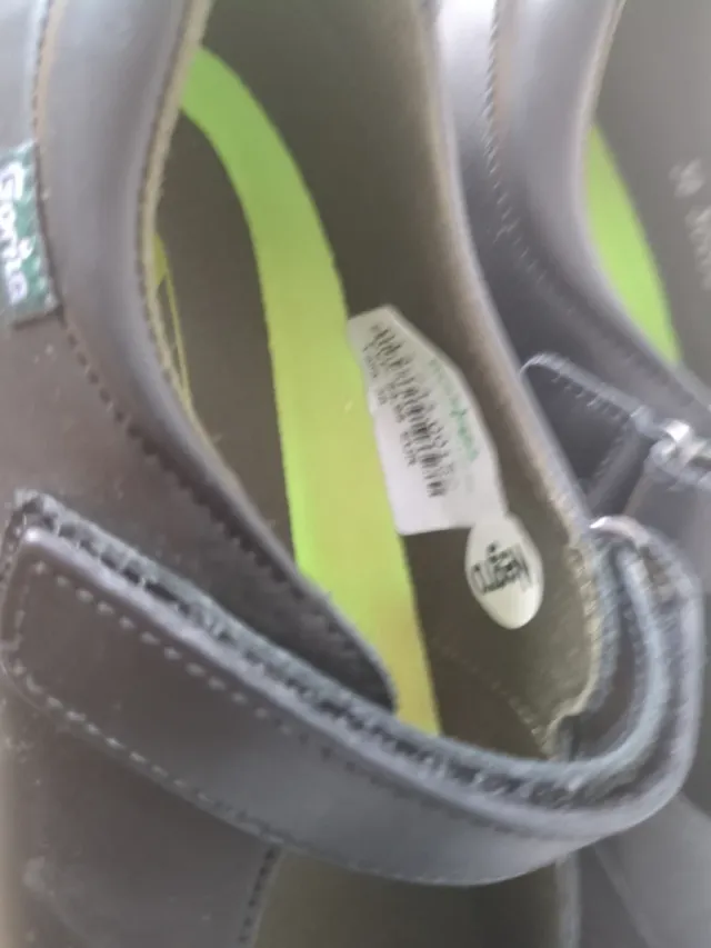 Zapatos colegiales tipo Merceditas nuevos