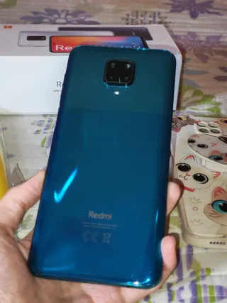 Xiaomi Redmi Note 9 Pro + 4 Fundas