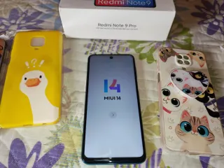 Xiaomi Redmi Note 9 Pro + 4 Fundas