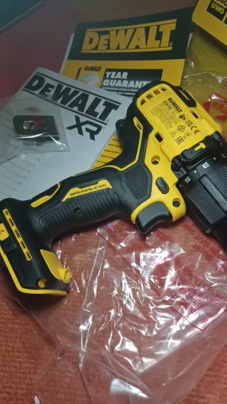 Taladro Atornillador DeWalt DCD709N XR