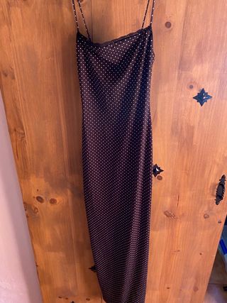 Vestido Bershka lunares con etiqueta