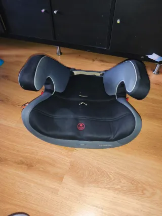 Son dos Sillas coche niño Grupo 1/2/3 Isofix Babya