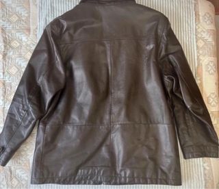 Chaqueta de cuero marrón