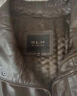 Chaqueta de cuero marrón