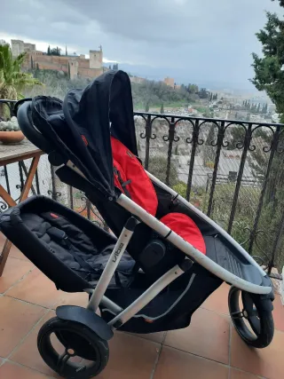 Carro de bebé 3 ruedas rojo