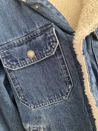 Chaqueta vaquera Pull&Bear con borreguito