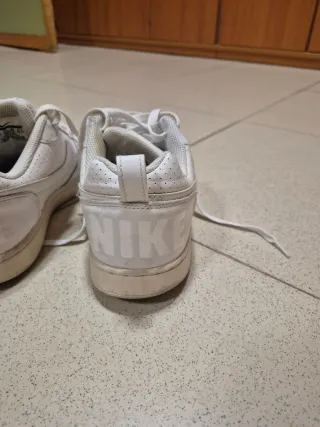 Nike Court Vision Low Blancas