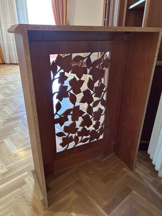 Cubre radiador madera decoración hojas