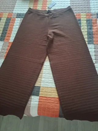 Pantalón de Parfois punto talla M/L.