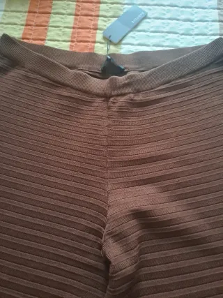 Pantalón de Parfois punto talla M/L.