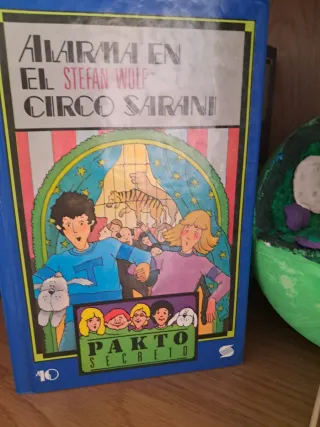 Colección 10 libros PAKTO.