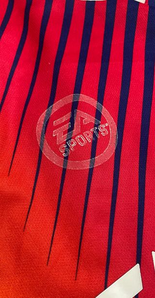 Maglia Ufficiale EA Sports FUT 18
