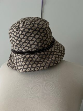 Cappello Guess Beige/Marrone Taglia M