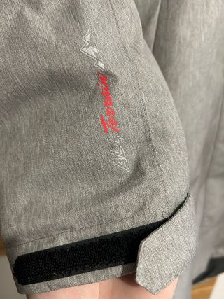 Parka Killtec gris nueva Talla M