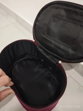 Neceser maquillaje ovalado