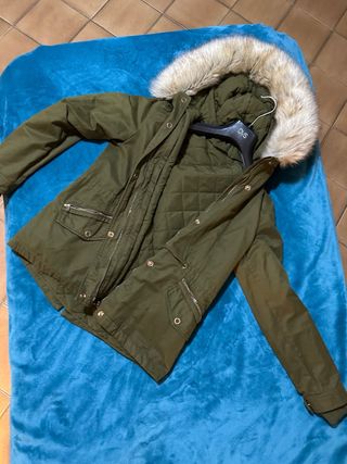 Parka Zara verde con cappuccio in pelliccia,2 in1