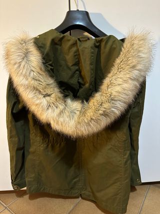 Parka Zara verde con cappuccio in pelliccia,2 in1