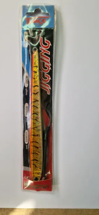 Jigging TAKE 200GR 22CM