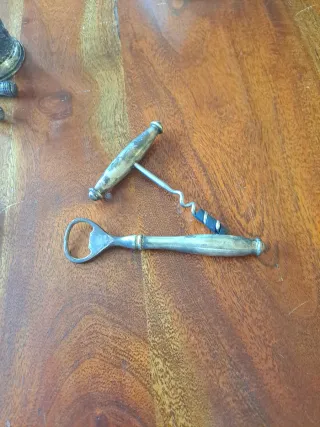 Set in Argento: Cavatappi e Apribottiglie