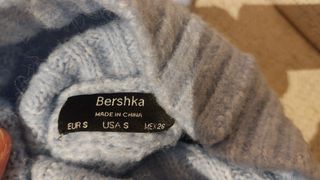 Jersey Bershka azul claro talla S