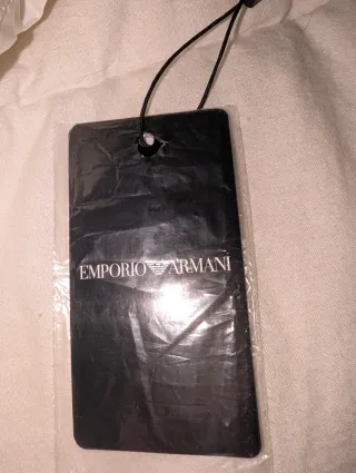 Chaleco acolchado Emporio Armani con capucha