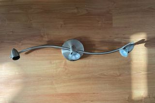 Aplique de pared plateado