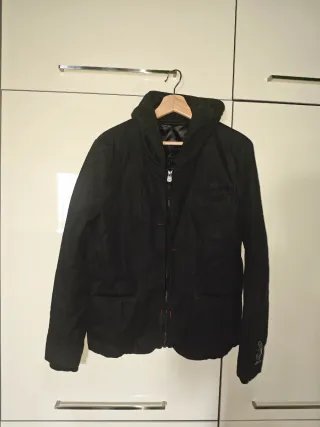 Chaqueta Desigual Negra con Capucha