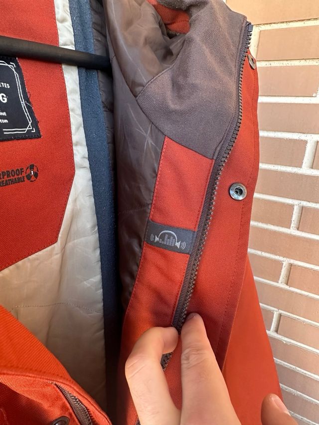 ABRIGO NIKE IMPERMEABLE PARA LA NIEVE