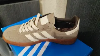 Zapatillas Adidas Beige/Marrón