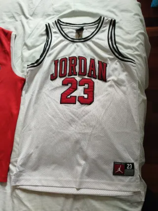 Camisetas Jordan 23 y Toronto Raptors